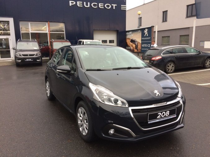 Peugeot 208, 208 ACTIVE 1,2 82k + kožený volant, barva šedá