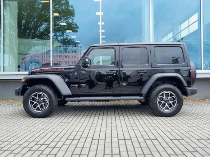 Jeep Wrangler, Unlimited 2,0T  Rubicon ČR, barva černá