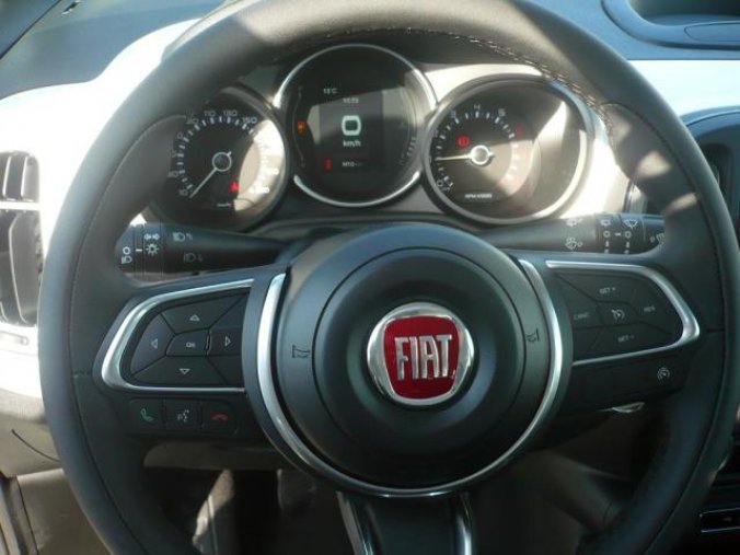 Fiat 500L, 1.4 95k Urban, barva bílá