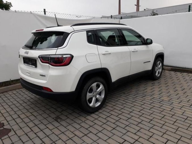 Jeep Compass, 1.4 140PS Longitude 4x2 manuál, barva bílá