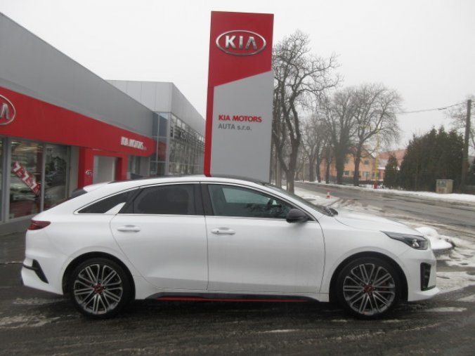 Kia ProCeed, ProCeed 1,6 T-GDi GPF 7DCT, barva bílá