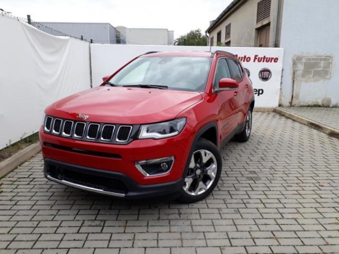 Jeep Compass, 1.4 140PS Limited  4x2 manuál, barva červená