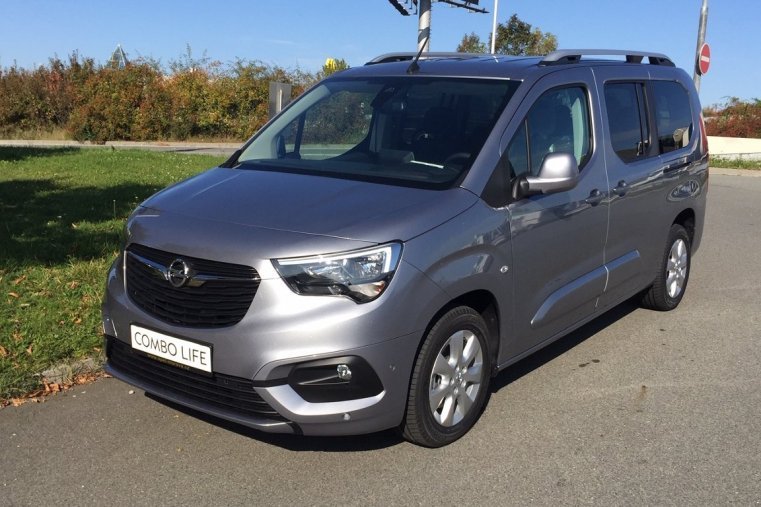 Opel Combo, LIFE 1.2 T L1H1 ENJOY MT6, barva stříbrná