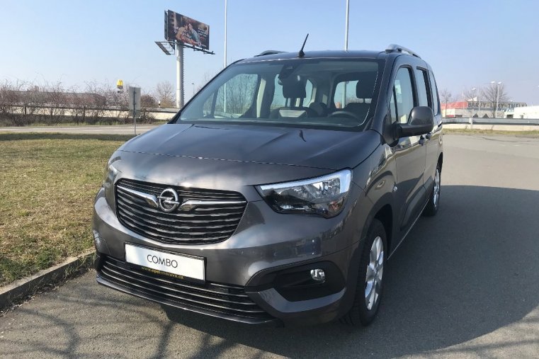 Opel Combo, LIFE 1.5 DTH L1 SMILE AT8, barva šedá