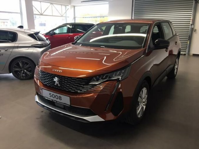 Peugeot 5008, Active Pack 1,2 NOVOROČNÍ AKCE, barva oranžová