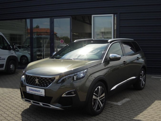 Peugeot 5008, GT 2.0 BlueHDi 180k EAT8, barva bílá