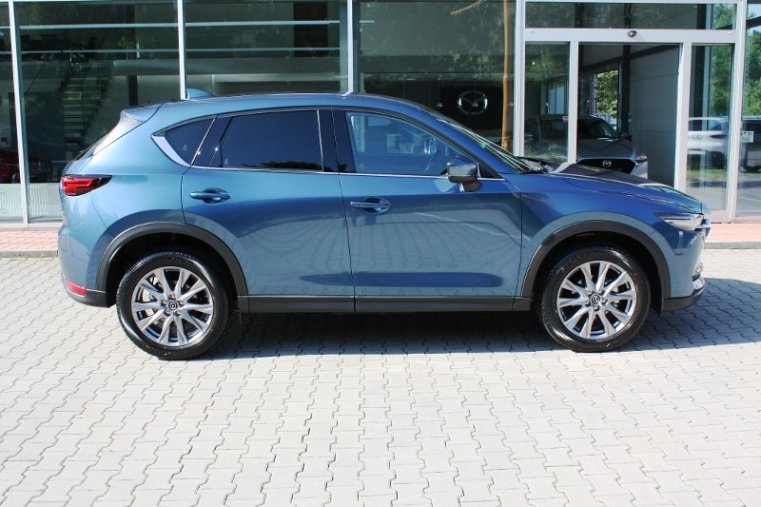 Mazda CX-5, SKYACTIV-G, barva modrá