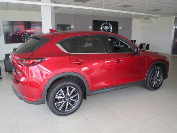 Mazda CX-5, 2,5 Skyactiv-G, barva červená