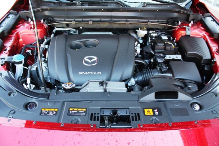 Mazda CX-5, SKYACTIV-G, barva červená