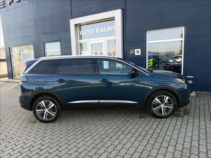 Peugeot 5008, Peugeot 5008 1,2 Allure Pack 1.2PT 130k EAT8, barva modrá