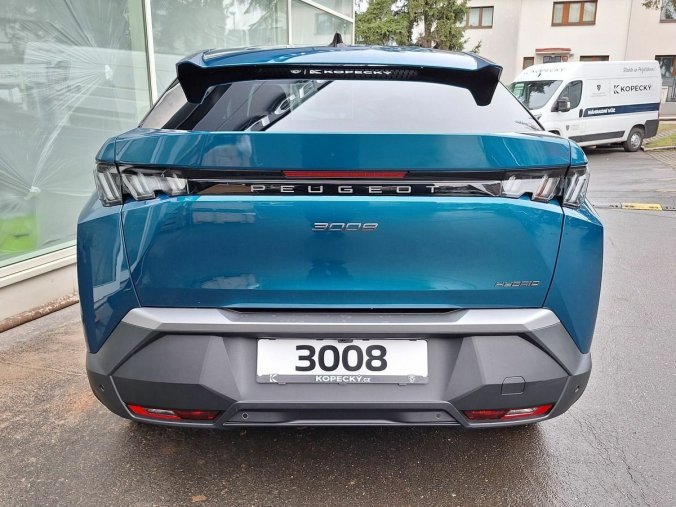 Peugeot 3008, Peugeot 3008 ALLURE Hybrid 136 e-DCS6, barva modrá