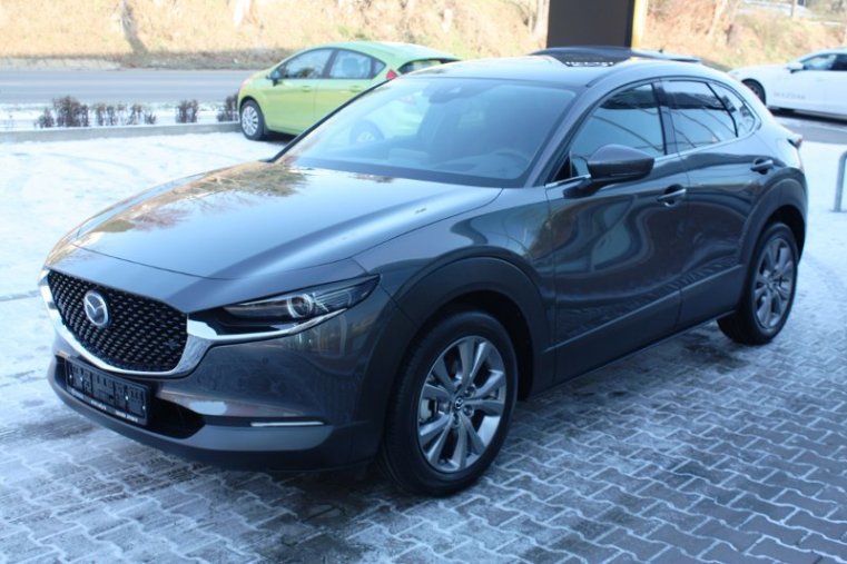 Mazda CX-30, SKYACTIV-G, barva šedá