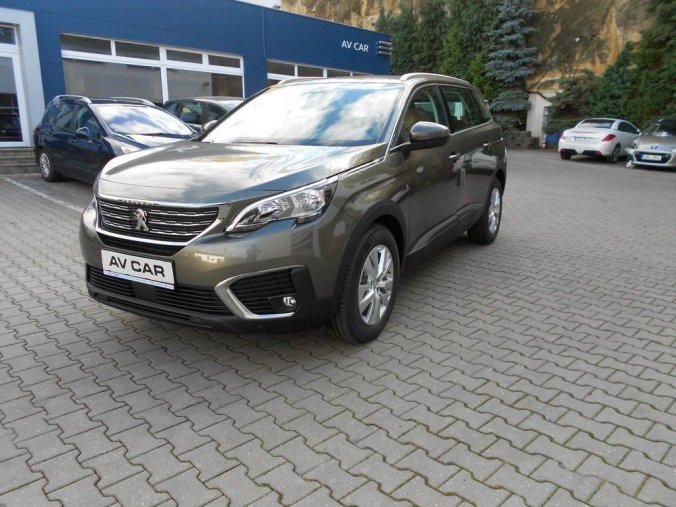 Peugeot 5008, ACTIVE 1.2 PureTech 130 S&amp;, barva šedá