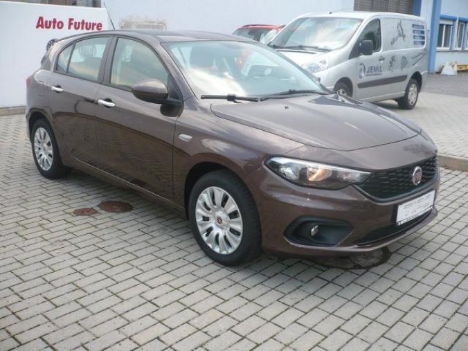 Fiat Tipo, HB 1.4 16v ITALIA, barva hnědá