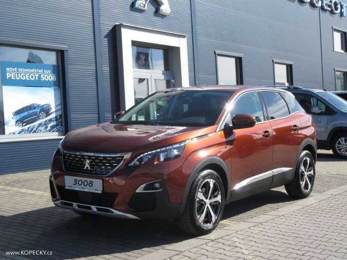 Peugeot 3008, ALLURE 1.2 PureTech 130 S&S EA, barva oranžová