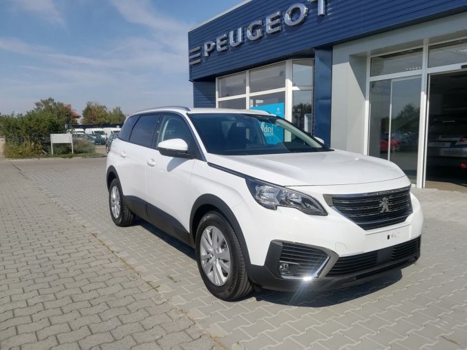 Peugeot 5008, Active 1,2 Pure Tech 130k, barva bílá