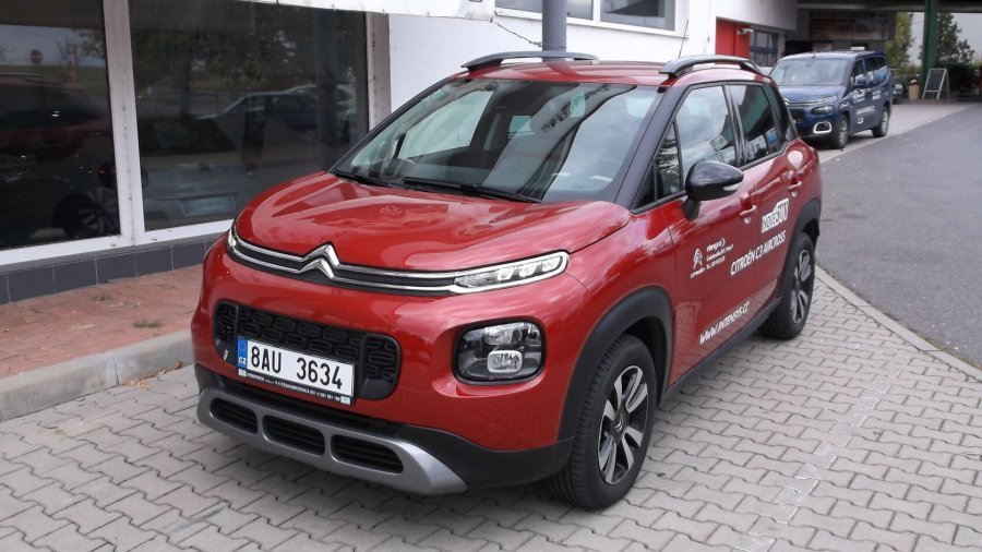 Citroën C3 Aircross, Citroën SUV C3 Aircross 1.2 PureTech 110 S&S MAN6 SHINE, barva červená