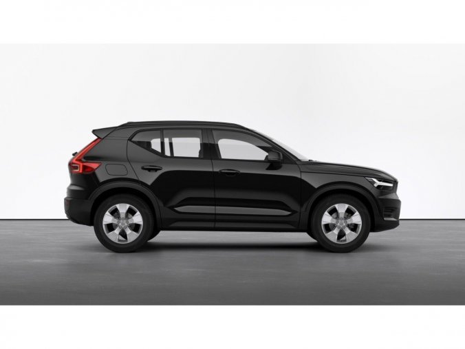 Volvo XC40, SUV, Momentum Core T2 FWD, barva černá