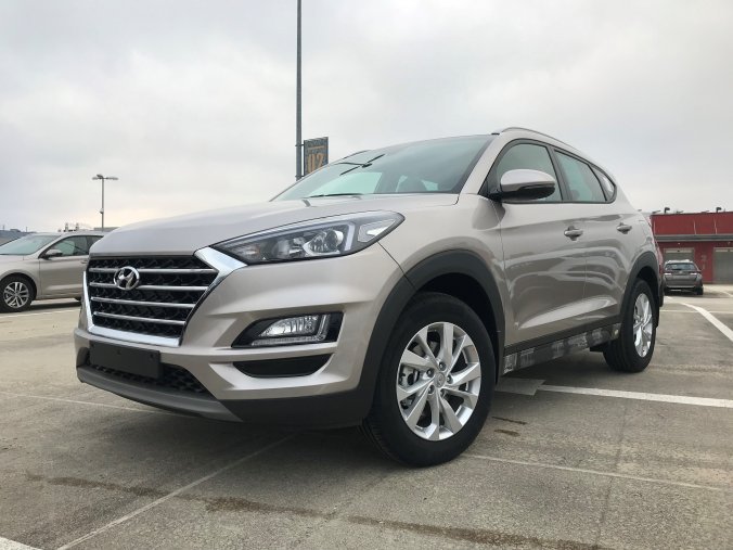 Hyundai Tucson, 1,6 T-GDi 130 kW (95 NAT) 6 st. man, barva bílá