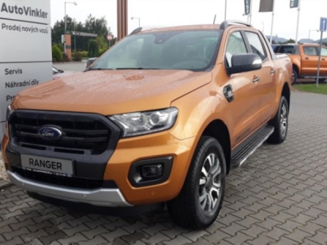 Ford Ranger, 3.2 TDCi, barva oranžová