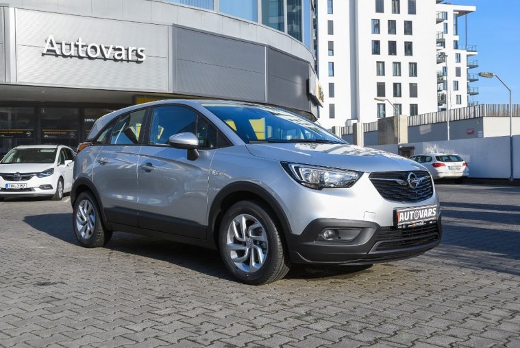 Opel Crossland X, 1,2 60kW/81k MT5 SMILE, barva stříbrná