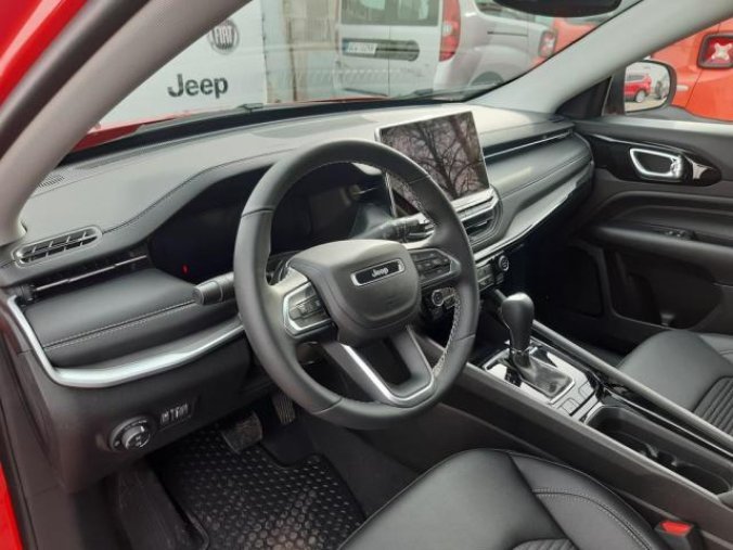 Jeep Compass, 1.3 150 PS LIMITED 4x2 AUTOMAT, barva červená