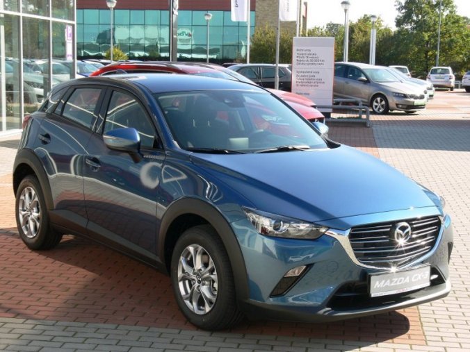 Mazda CX-3, 2.0 Skyactiv G121, barva modrá