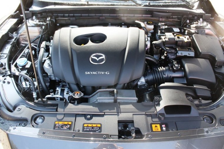 Mazda 6, SKYACTIV-G, barva šedá