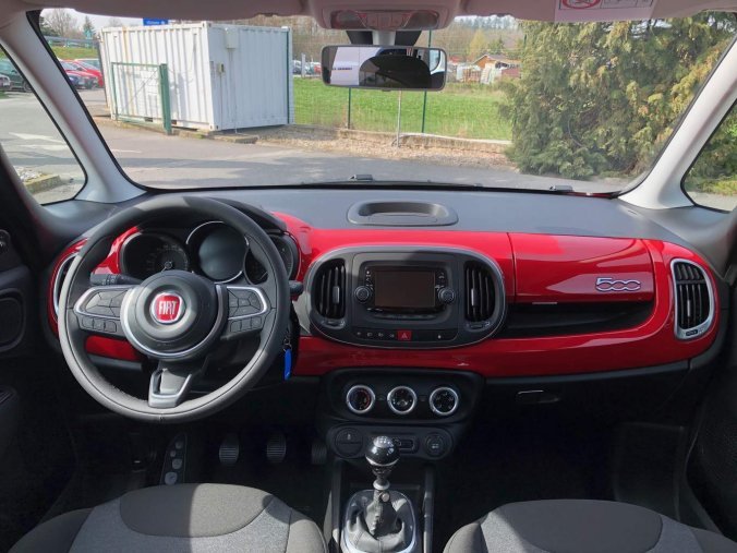 Fiat 500L, Fiat 500L 1.4 95k Plus, barva červená