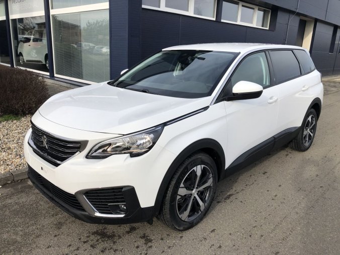 Peugeot 5008, Active 1.2 PureTech 130 S&S MAN6, barva bílá