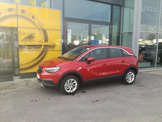 Opel Crossland X, Innovation 1.2 Turbo 81kW, barva červená