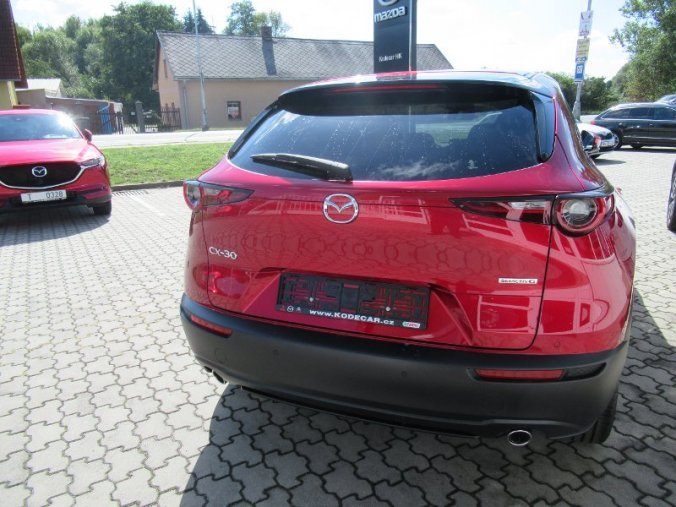 Mazda CX-30, Skyactive - X180, barva červená