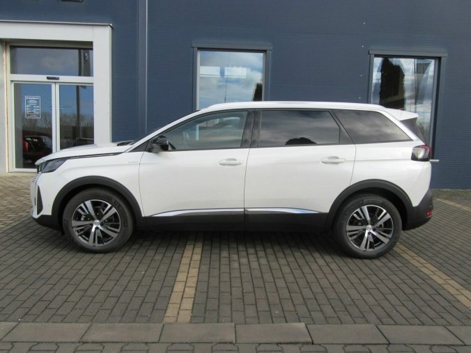 Peugeot 5008, Peugeot 5008 ALLURE PACK 1.5 BlueHDi 130 EA, barva bílá