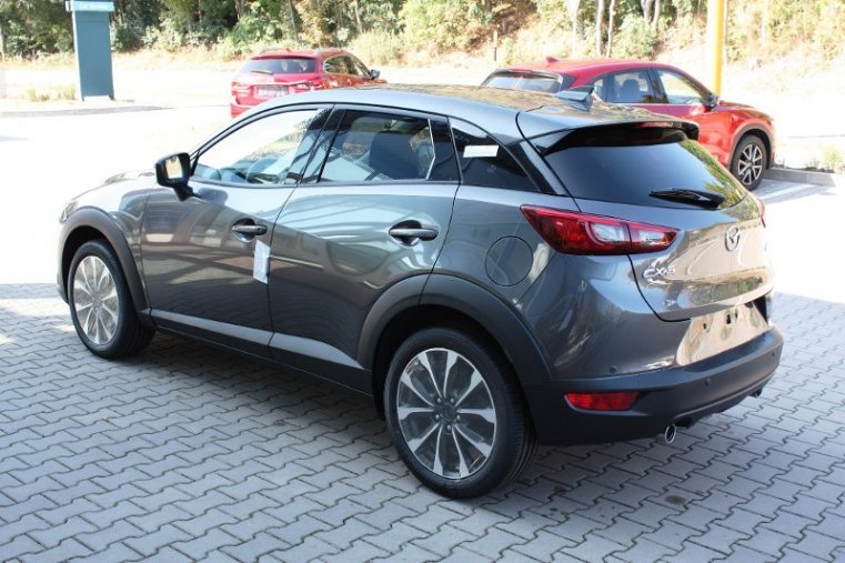 Mazda CX-3, SKYACTIV-G, barva šedá