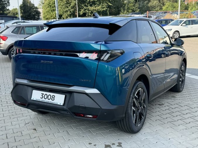 Peugeot 3008, Peugeot 3008 ALLURE HYBRID - IHNED K ODBĚRU, barva modrá