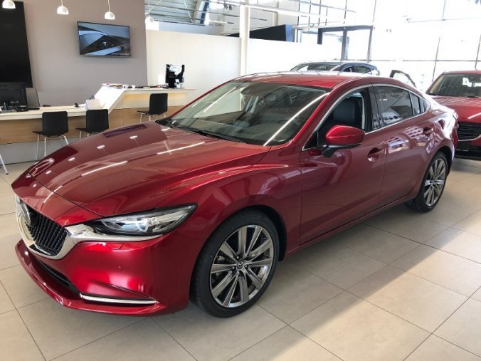 Mazda 6, 2.5i 194k, barva červená