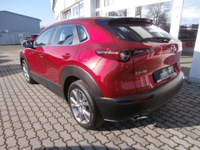 Mazda CX-30, 2,0i 122 PS, barva červená