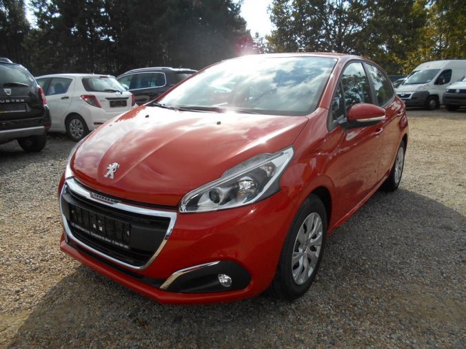 Peugeot 208, ACTIVE 1.2 PureTech 82k MAN5, barva oranžová