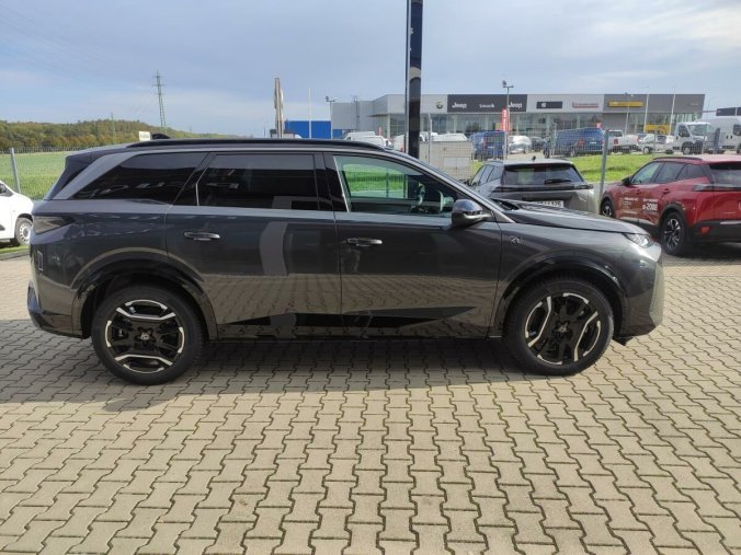 Peugeot 5008, Peugeot 5008 E GT 210k PANORAMA KŮŽE TOP, barva šedá