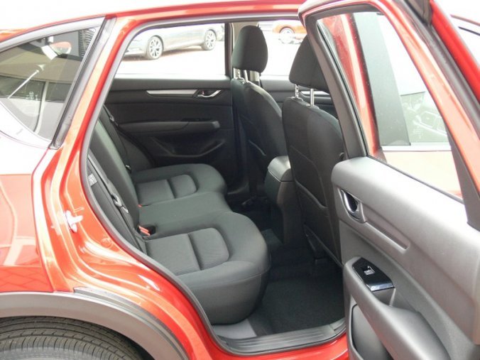 Mazda CX-5, 2.0 Skyactiv G165, barva červená