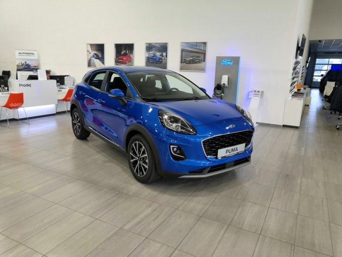 Ford Puma, Titanium, 5dveřová, 1.0 EcoBoost (mHEV) 92 kW/125 k, 6st. manuální, barva modrá