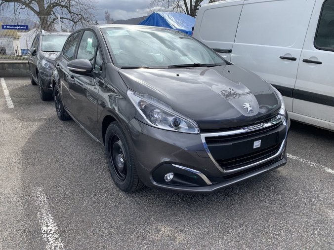 Peugeot 208, ACTIVE 1.2 PureTech 82 S&S MAN5, barva šedá