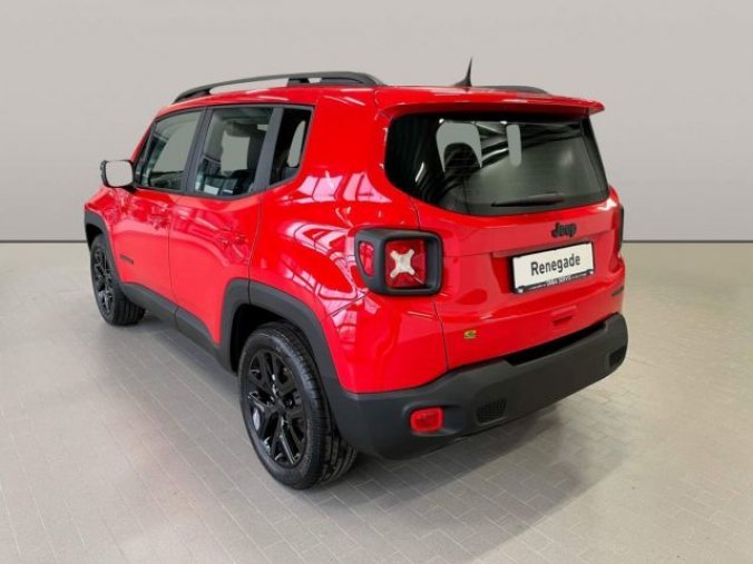 Jeep Renegade, Night Eagle 1.5 e-Hybrid 130k, barva červená