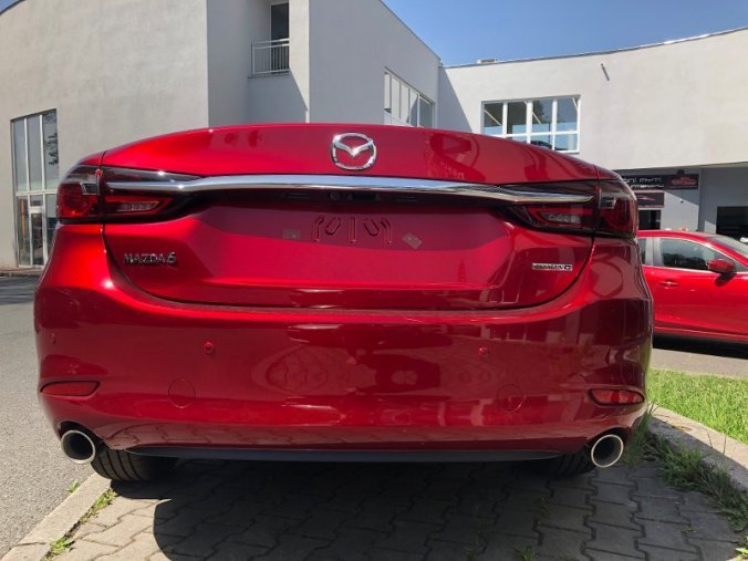 Mazda 6, 2.5i G 194K, barva červená