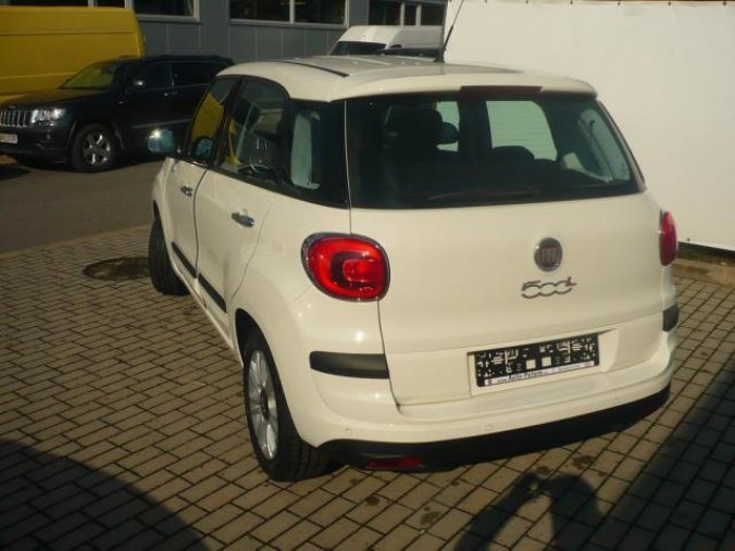 Fiat 500L, 1.4 95k Urban, barva bílá