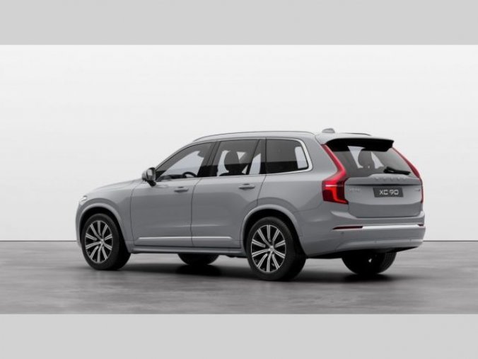 Volvo XC90, B5 2.0L 250+14 HP AT8 AWD PLUS, barva šedá