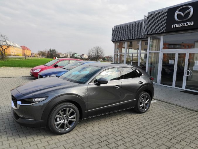 Mazda CX-30, 2,0sky-X 132kW/180k GT, barva šedá