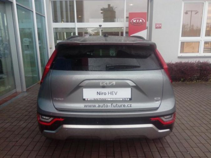 Kia Niro, Premium HEV 6DCT, barva šedá