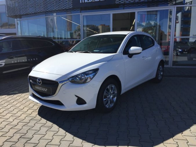 Mazda 2, 1,5 Skyactiv-G75, barva bílá