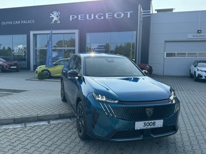 Peugeot 3008, Peugeot 3008 ALLURE HYBRID - IHNED K ODBĚRU, barva modrá